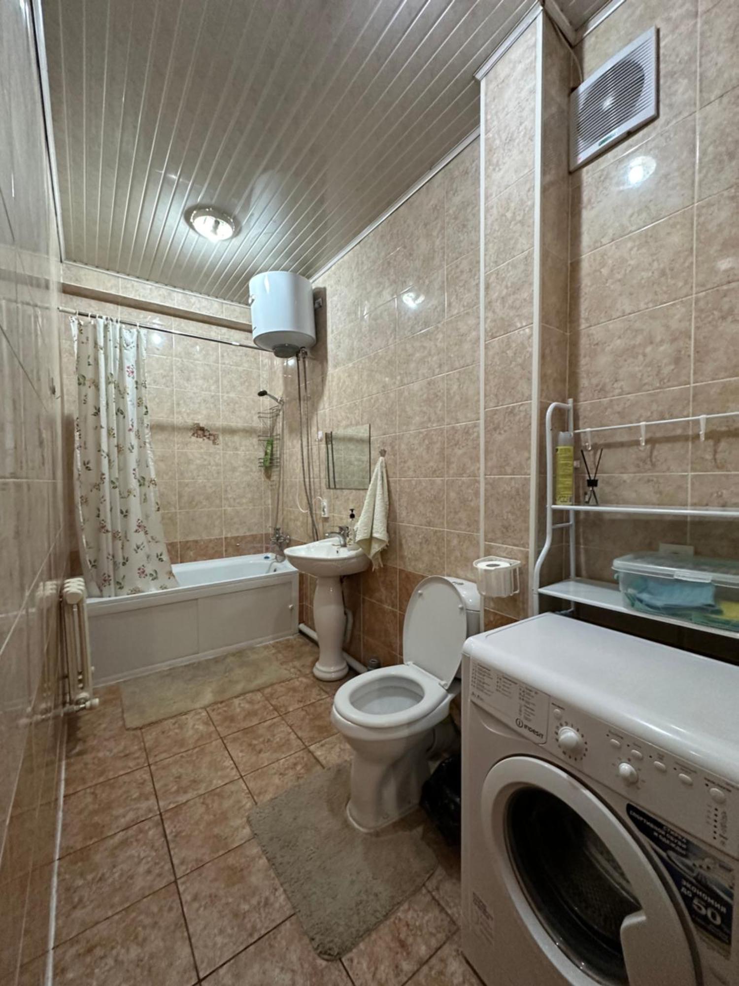 1-Room Apart. 21 On Usenbaeva 52 Near Eurasia Shopping Center Μπισκέκ Εξωτερικό φωτογραφία